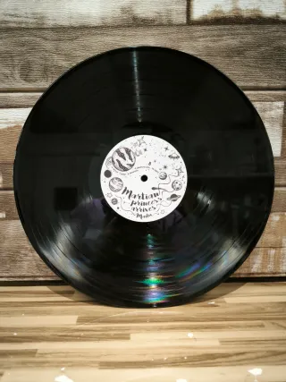 Vinilo Mailu - Martian princess arrives