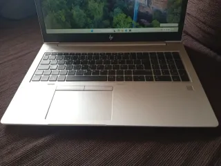 Portatile HP Elitebook 850 G5 i5 con Windows 11