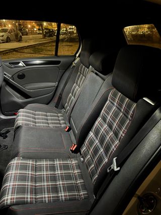 Volkswagen Golf GTI Mk6