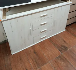 Aparador artico y madera