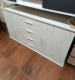 Aparador artico y madera