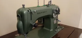 Máquina de coser REFREY 427