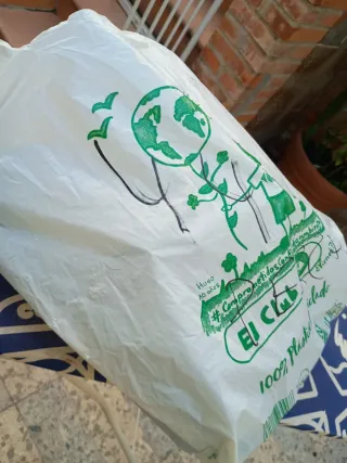 Perchas de plástico con pinzas (pack)