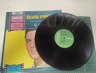 Lote 2 Vinilos Elvis Presley