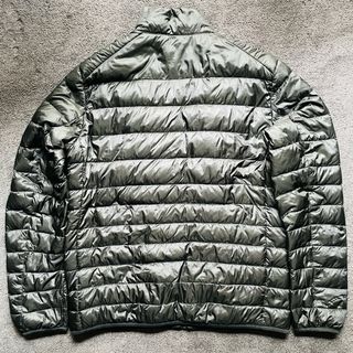 Uniqlo Chaqueta Plumas Ultraligero Negra