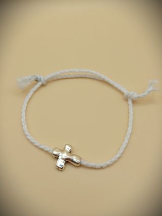 Pulseras Cruz Plateada