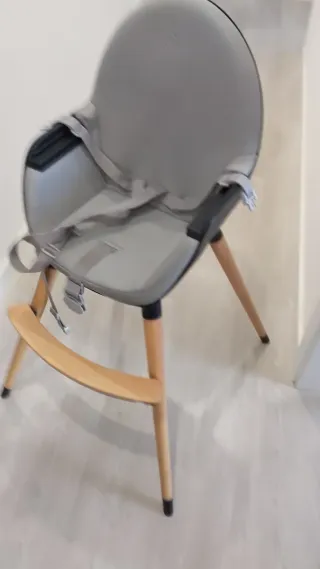 Trona bebé Kinderkraft de madera 2x1