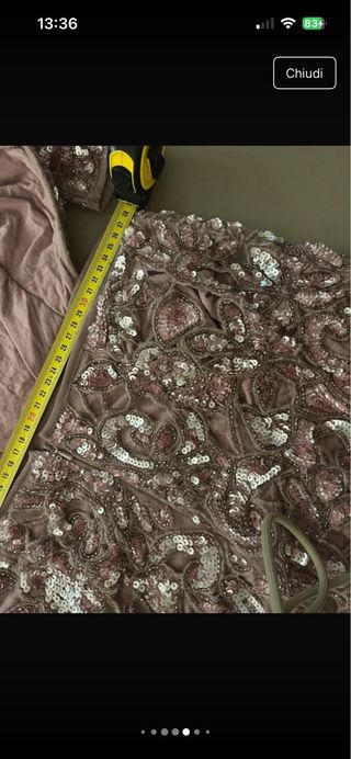 Abito prezioso con paillettes retail 130€