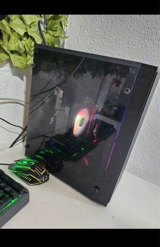 PC Escritorio AMD Ryzen 5 1600 16GB RAM