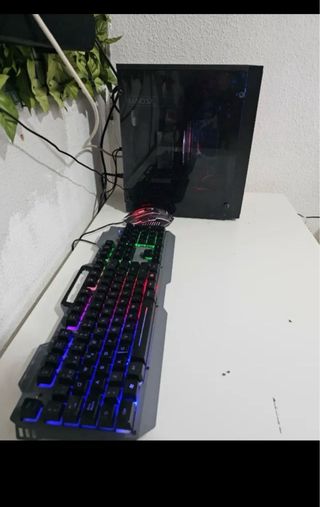 PC Escritorio AMD Ryzen 5 1600 16GB RAM