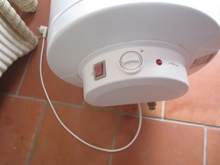 Calentador Vaillant 100L