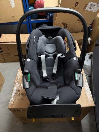 Maxi-Cosi Pebble 360 con base isofix