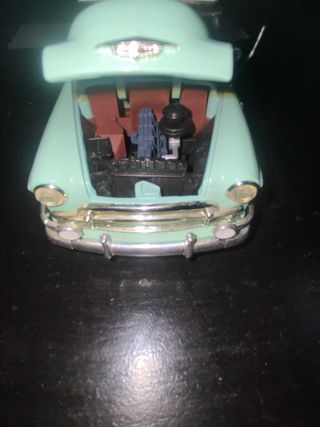 Coche de juguete clásico (20cm)