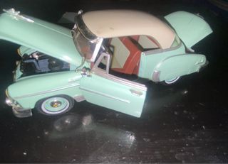 Coche de juguete clásico (20cm)