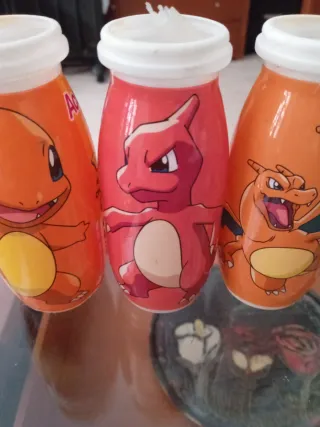 LEER Lote Botes Actimel Pokemon Kanto