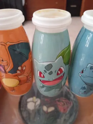 LEER Lote Botes Actimel Pokemon Kanto