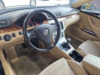 VOLKSWAGEN PASSAT SW 2.0 TDi 140 CV