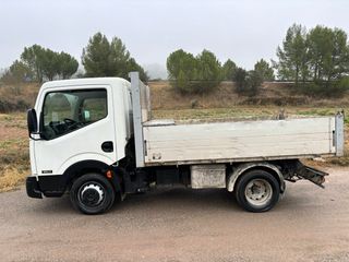 Nissan Cabstar Basculante.