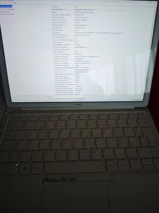 Huawei Matebook E  con teclado