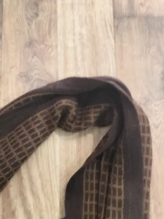 Bufanda chico nueva marrón