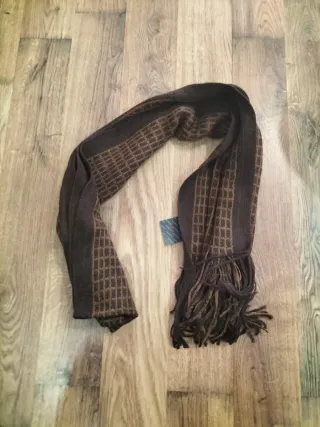Bufanda chico nueva marrón