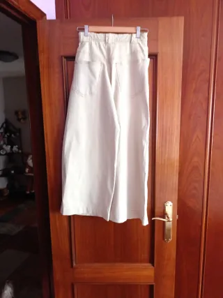 Pantalón ancho beige