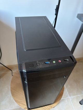 PC 1TB/NVIDIA GeForce 9500 GT/I3-4130/4 GB RAM