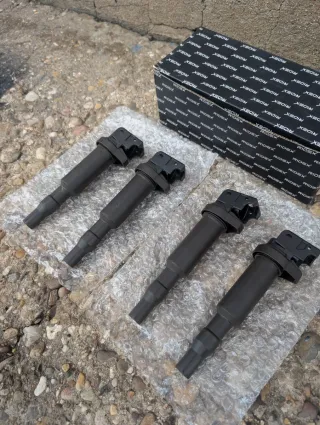 4 Bobinas de Encendido NGK