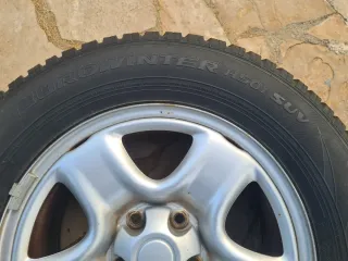 Neumáticos con llantas 16"