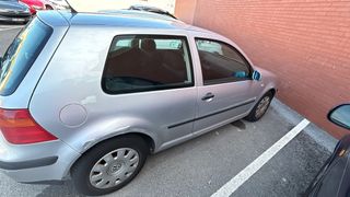 Volkswagen Golf 2003