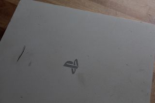 PS4 Slim Bianca 500GB + Controller