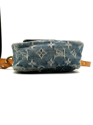 Louis Vuitton Danube Pochette Monogram