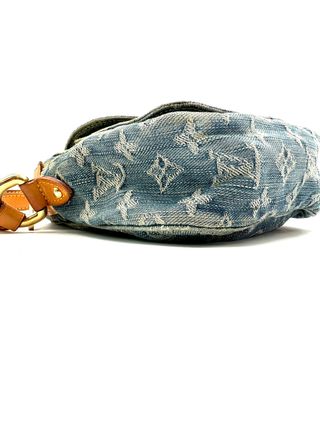 Louis Vuitton Danube Pochette Monogram