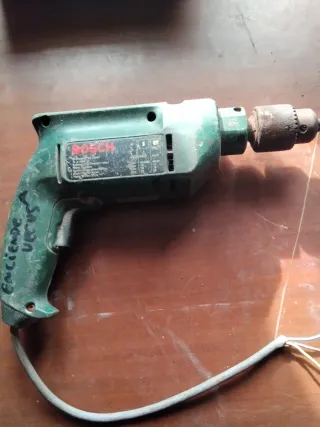 Taladro Bosch para reparar (enciende a veces)