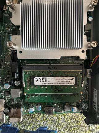 Dell Optiplex 7060 Micro i5 / 16GB RAM /256 SSD