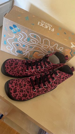 Botines Barefoot Leopardo Burdeos