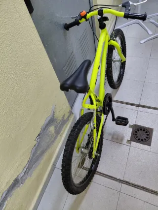 Bicicleta Atractor Decathlon 20 niño
