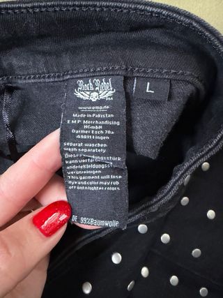 Falda Rock Rebel tachuelas negra