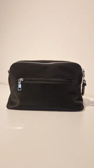 Bolso negro bandolera