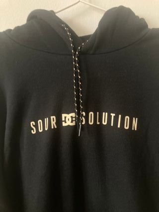 Sudadera DC x Sour Solution Negra