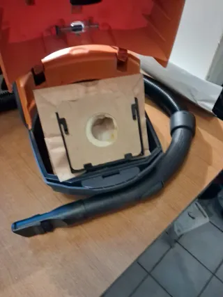 Aspirapolvere Cat AP5077 1200W con cavo