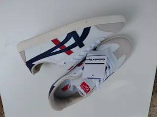 Onitsuka Tiger Zapatillas Blancas y Azules y rojas