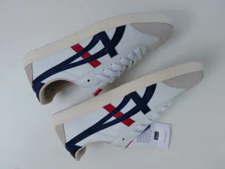 Onitsuka Tiger Zapatillas Blancas y Azules y rojas