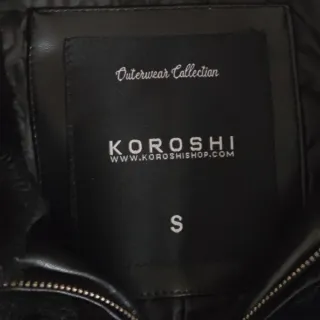 Chaqueta de pelo negra