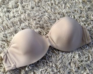 Sujetador NUEVO beige 85B