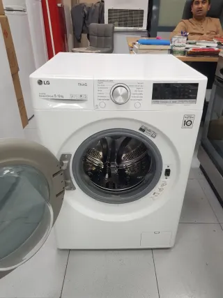 Lavadora Con Secadora LG ThinQ 9/6kg