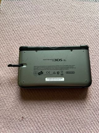 Nintendo 3DS XL grigio