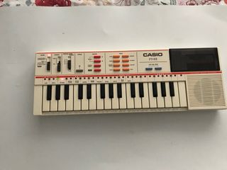 Teclado Casio PT-82