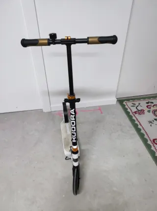 Patinete juvenil blanco