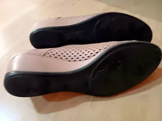 Zapatos Pitillos Beige/Rosa Cordones Perforados